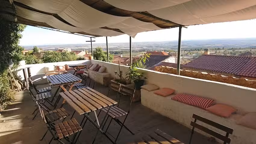 Cantinho Caf&eacute;