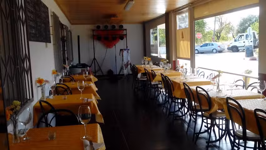 Cantinho dos amigos-Restaurante Baleeira