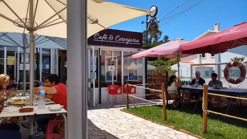 Capuchinhos Caf&eacute; & Cervejaria