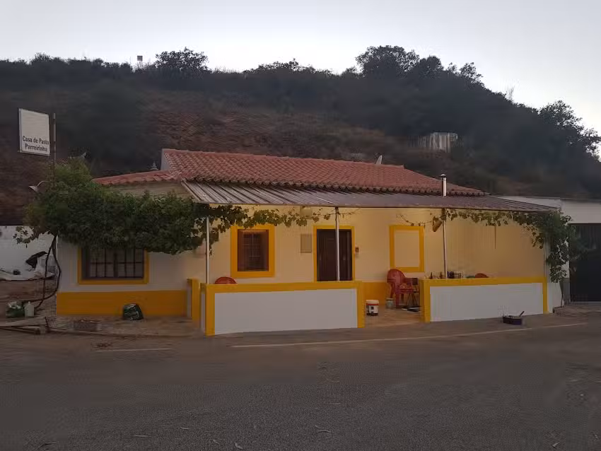 Casa De Pasto A Parreirinha