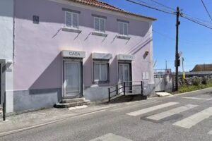 Casa de Tostas Absurdo