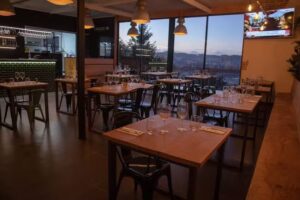 Casa do T&oacute; &ndash; Restaurante & Bar