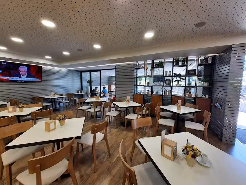 Casa Salgado &ndash; Pizzaria e Snack-Bar