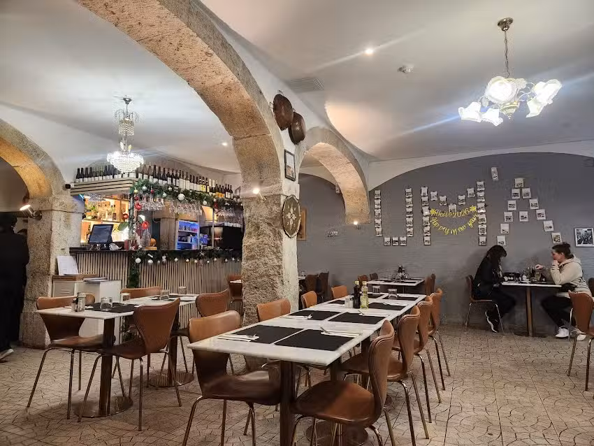 CATAPLANA ( Uma Marisqueira)