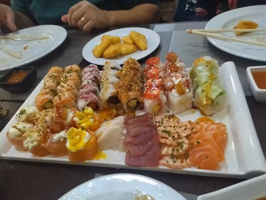 Chen & Wang-restaurante Asi&aacute;tico