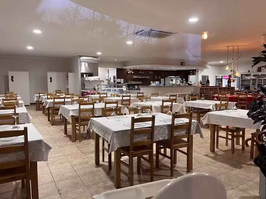 Churrasqueira A Columbofila Mozelos