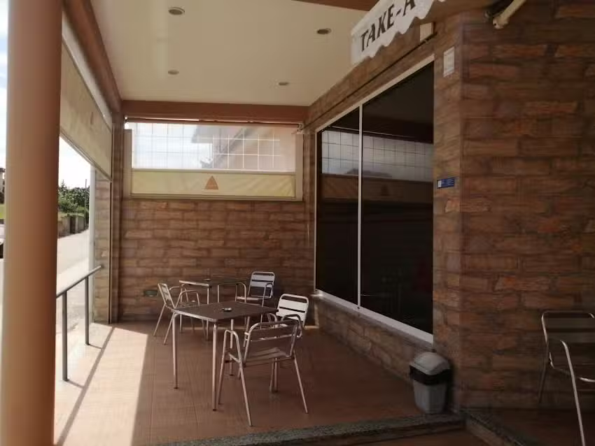 Churrasqueira D&rsquo;Aldeia &ndash; O Retiro dos Leit&otilde;es