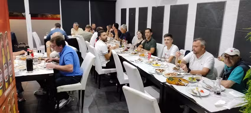 Churrasqueira de Escap&atilde;es