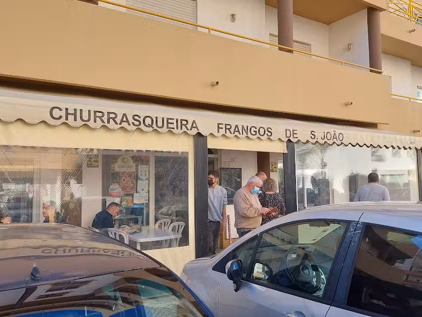 Churrasqueira Frangos S. Jo&atilde;o