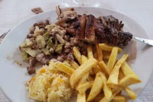 CHURRASQUEIRA O MENDES