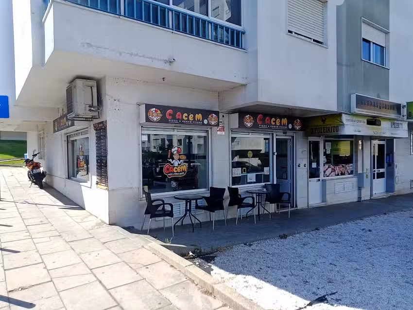 Churrasqueira O Poleirito