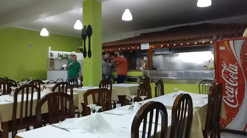 Churrasqueira Oliveirinha