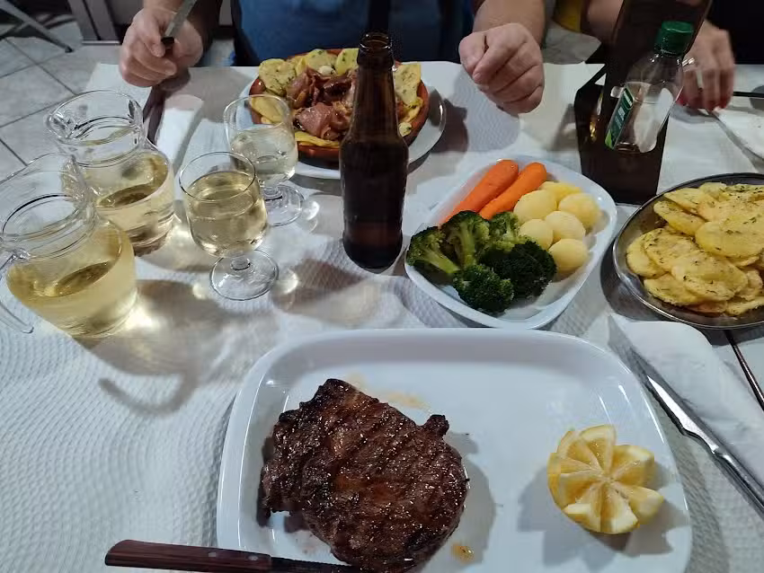 Churrasqueira T&ecirc;mpero do Chef. Restaurant &ldquo;T&ecirc;mpero do Cheff&rdquo; (&ldquo;Chef&rsquo;s Seasoning&rdquo;)