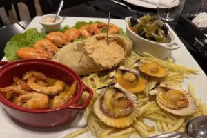 COM REQUINTE &ndash; Guimar&atilde;es