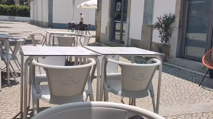 Consequente Caf&eacute;