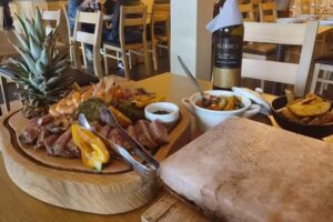 Contrast Bar & Steakhouse