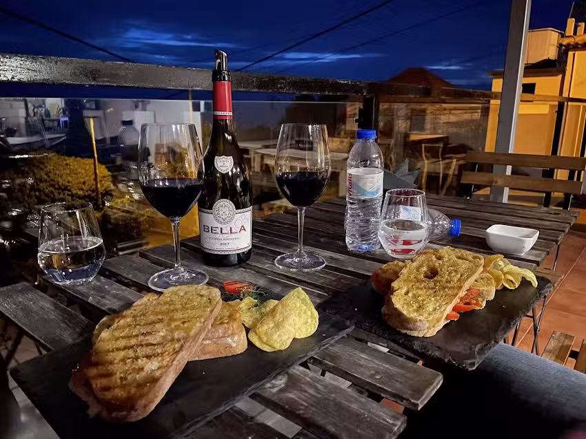 D&rsquo;ALMA &bull; Wine Bar &bull; Drinks &bull; Shop