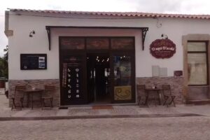 D&rsquo;Aqui e d&rsquo;Acol&aacute;