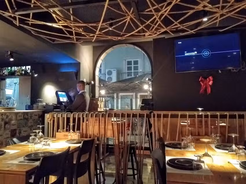 De Pedra e Sal Hostel & Suites