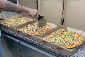 Deol Doner Kebab e Pizzas