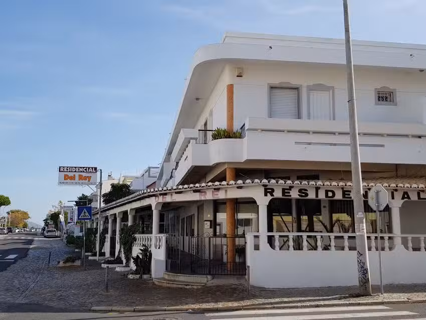 Diplom&aacute;tico Restaurante Boutique & Bar