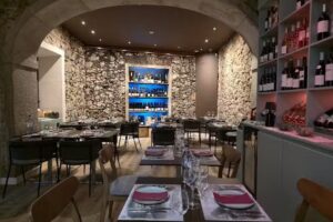 DizTinto Restaurant Wine Bar