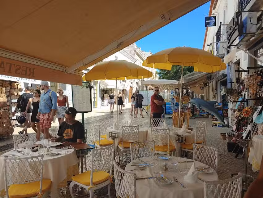 Don Sebasti&atilde;o