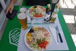 Don&rsquo;s Pizza Burger