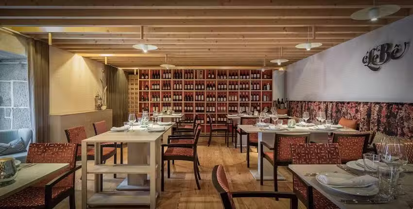 &eacute;LeB&ecirc; P&oacute;voa