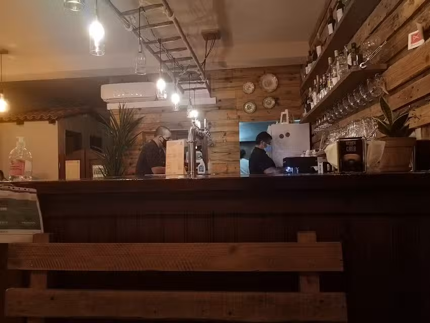 EML &ndash; Tapas & Petiscos