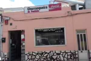 Ermelinda e Vaz Ferreira LDA