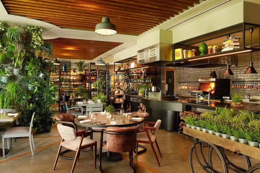 Erva Restaurant & Bar