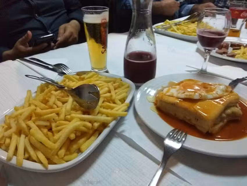 Espa&ccedil;o F