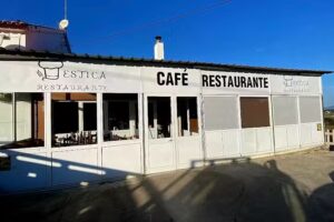 Estica Café Restaurante