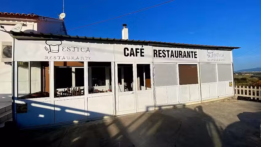 Estica Caf&eacute; Restaurante