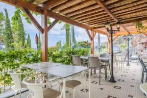 Façanhas & Legados, Lda