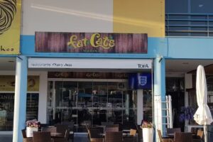 Fat Cats on the Marina