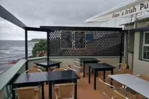 Finn’s Irish Pub and Grill