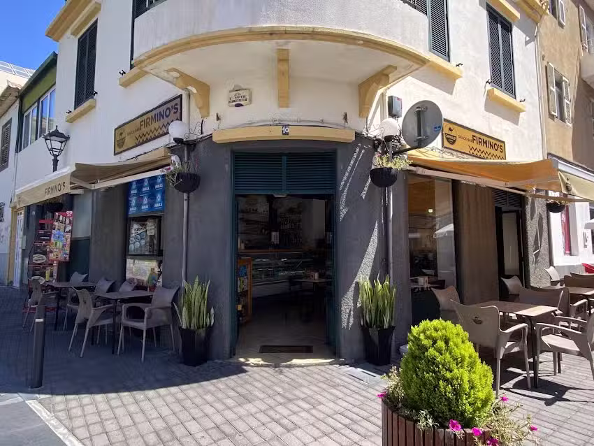 Firmino&rsquo;s Snack Bar