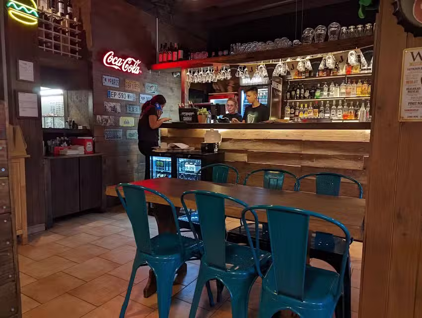 Friends Pub & Hamburgueria