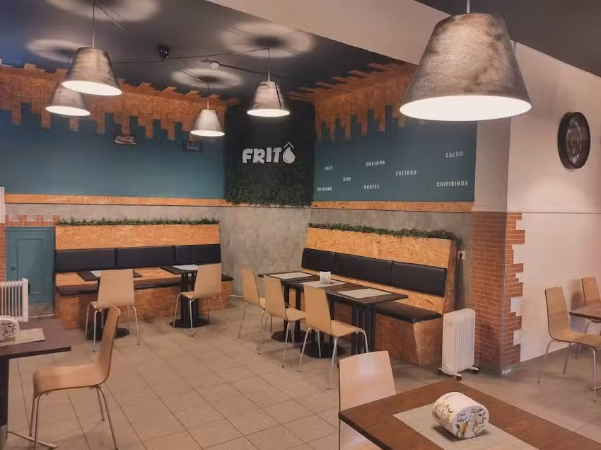 Frito &ndash; Cafetaria e Delicias Brasileiras