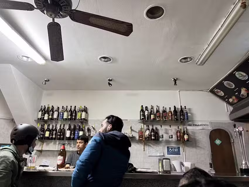 Gairi Comida Indiana e Kebab