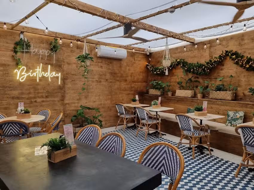 Garden Balthazar Caffe