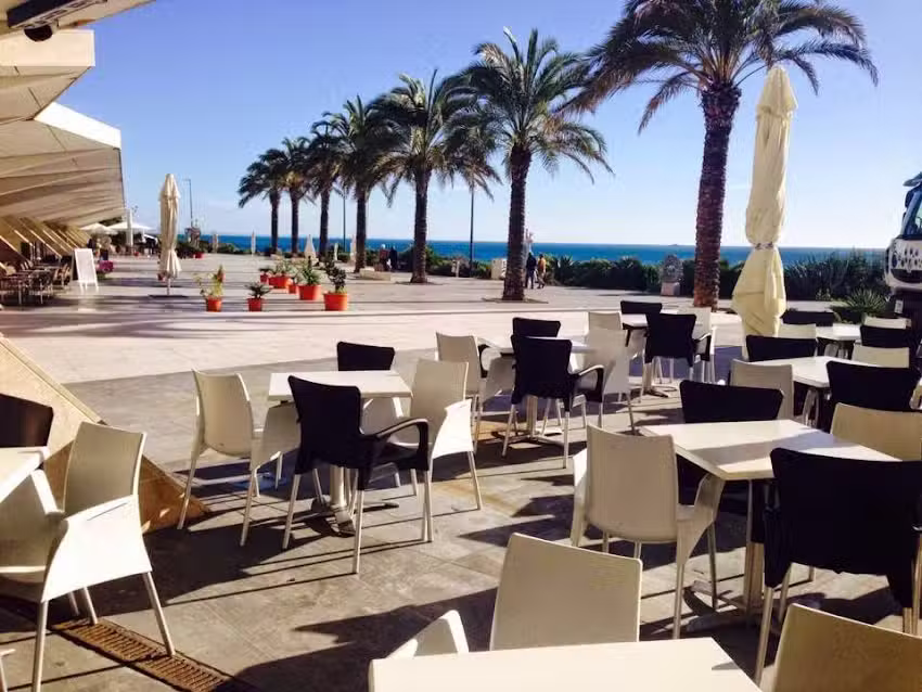 Gliese Restaurante Bar