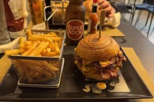 Go Burger Arma&ccedil;&atilde;o de Pera