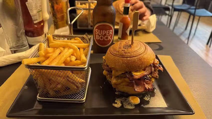 Go Burger Arma&ccedil;&atilde;o de Pera