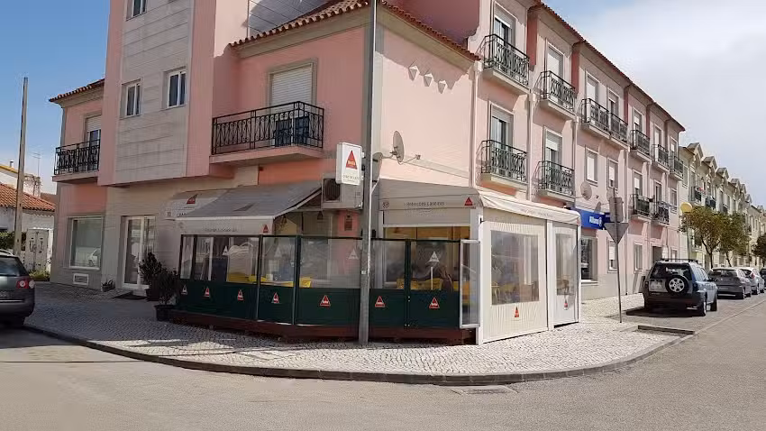 Gr&atilde;o De Caf&eacute;