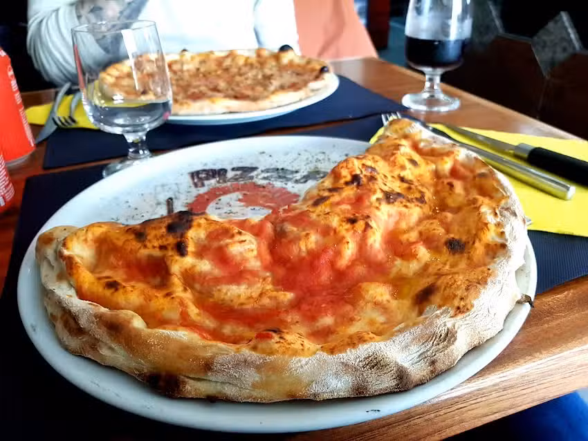 Gusto Pizza by Gusto DiVino