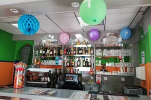 Irm&atilde;os Pizza e Kebab