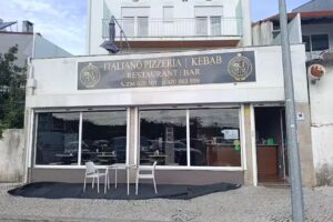 Italiano Pizzeria Kebab Restaurant Bar